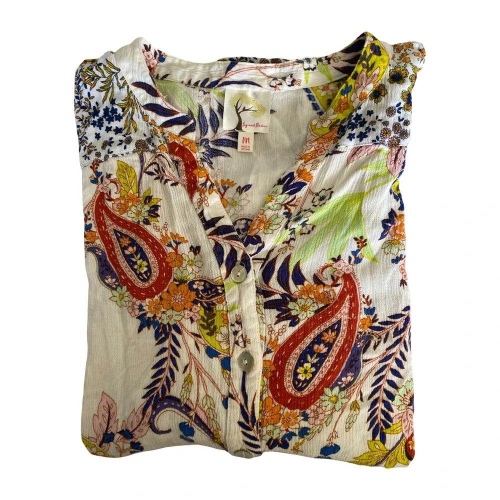 Fig & Flower Blouse M Boho Paisley Floral Rayon Button Tab Sleeve Split Top Chic - Picture 12 of 12